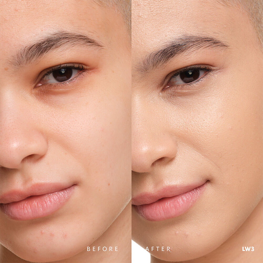 Vorher und nachher YSL SKIN AFFAIR SOFT GLOW CUSHION FOUNDATION LW3. Ebenmaßiger Teint mit nahtlosem strahlendem Soft Glow Finish.