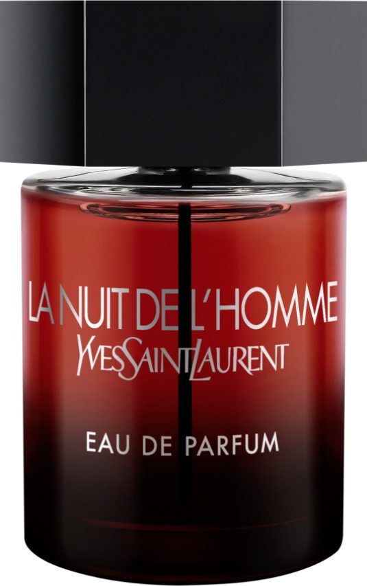 Ein Flakon des Duftes Yves Saint Laurent La Nuit de L'Homme Eau de Parfum mit klarem Glaskörper und schwarzem sechseckigem Verschluss.